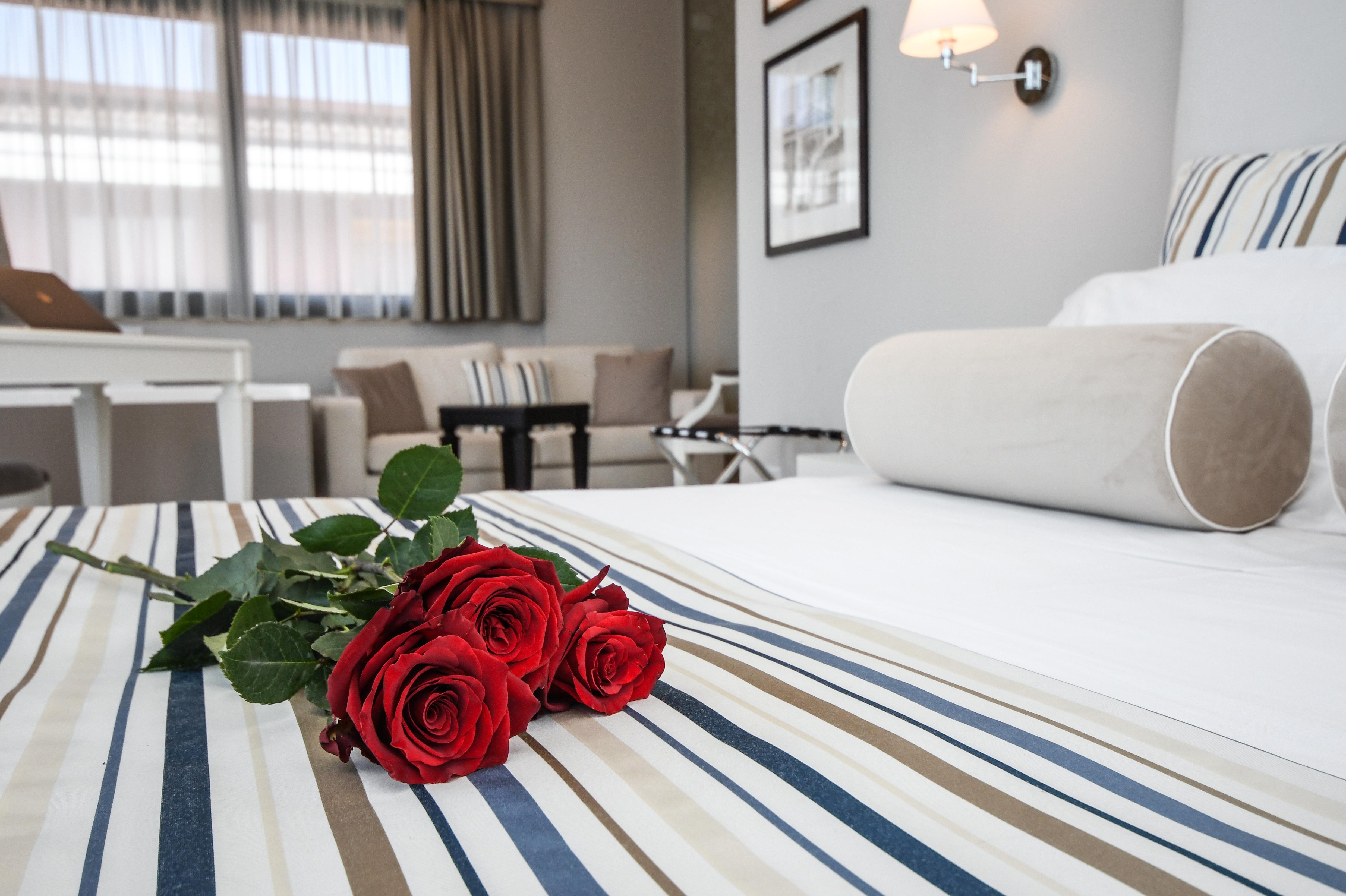 Hotel Oliveto Desenzano del Garda Luaran gambar